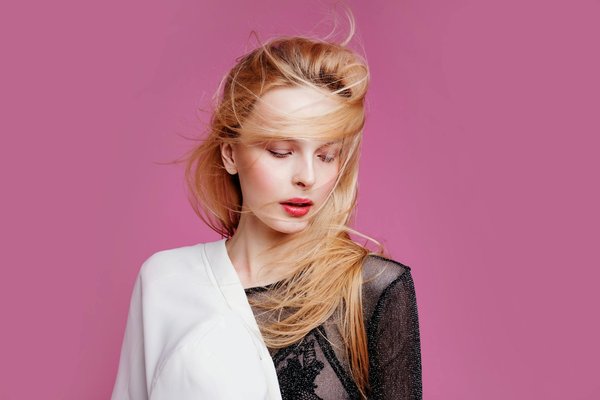 Moda Mujer que Inspira Confianza